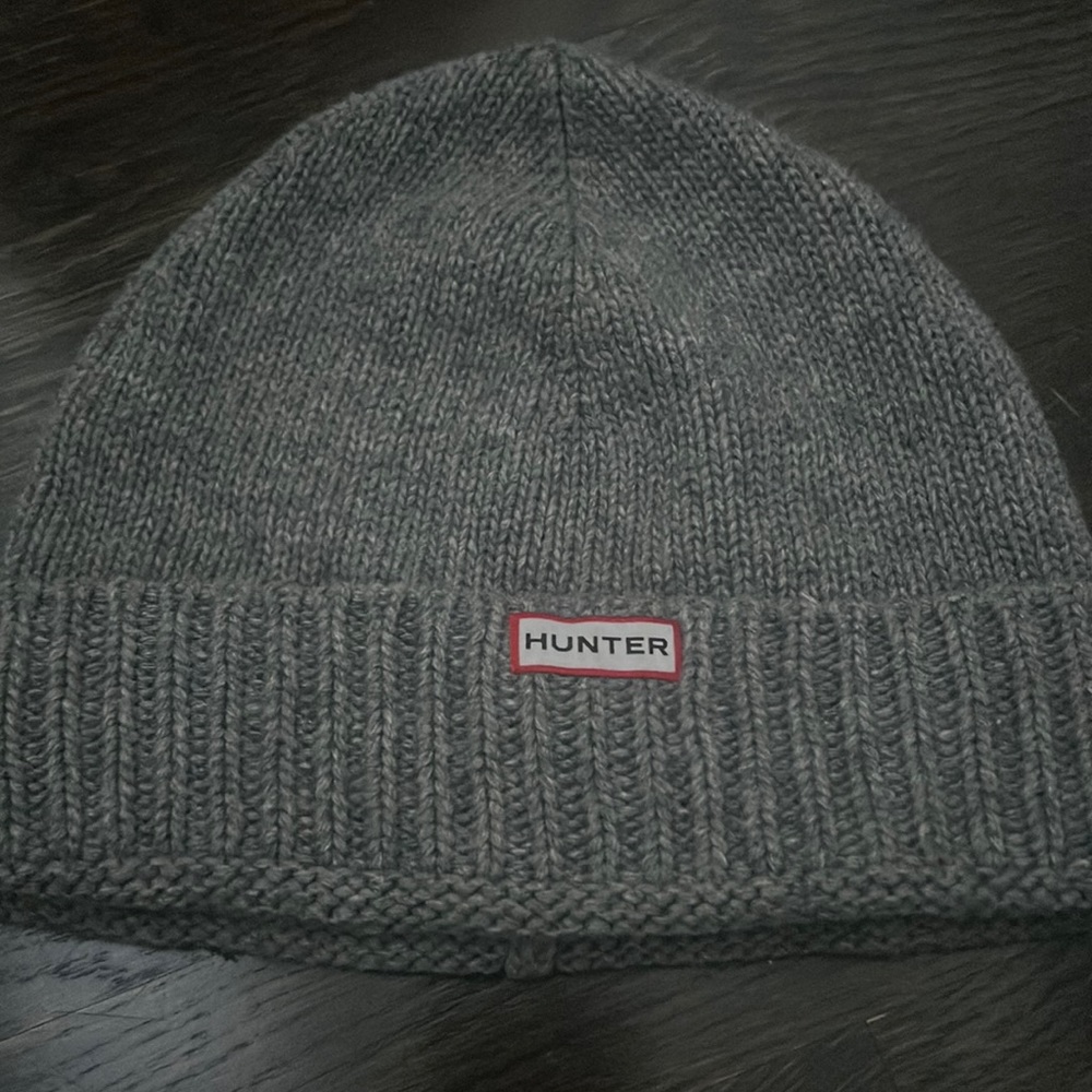Hunter wool beanie